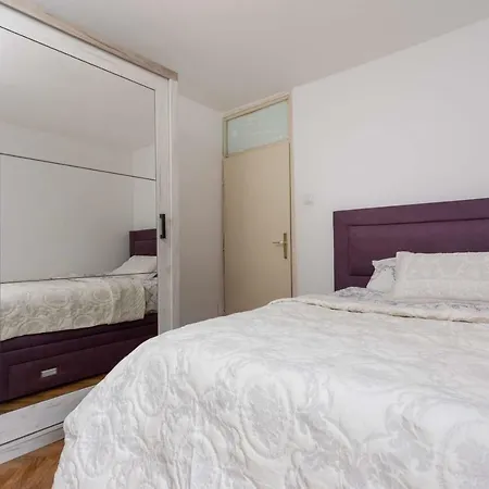 Private Room-2 Persons *